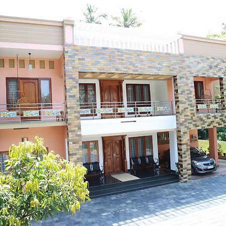 Periyar Villa Home Stay - Thekkady Exterior foto